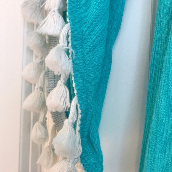 Embroidered Tunic - Picture 3 of 4